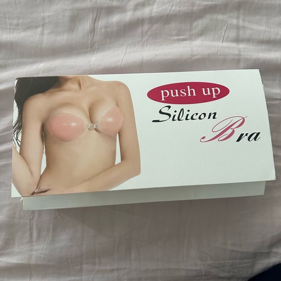 SOLD New Push-Up Silicone Bra - Picture 1 of 3